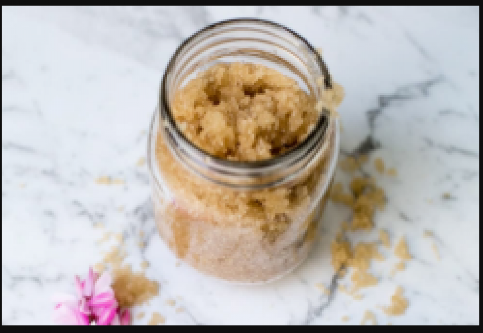 Here how to make homemade scrub and use it effectively