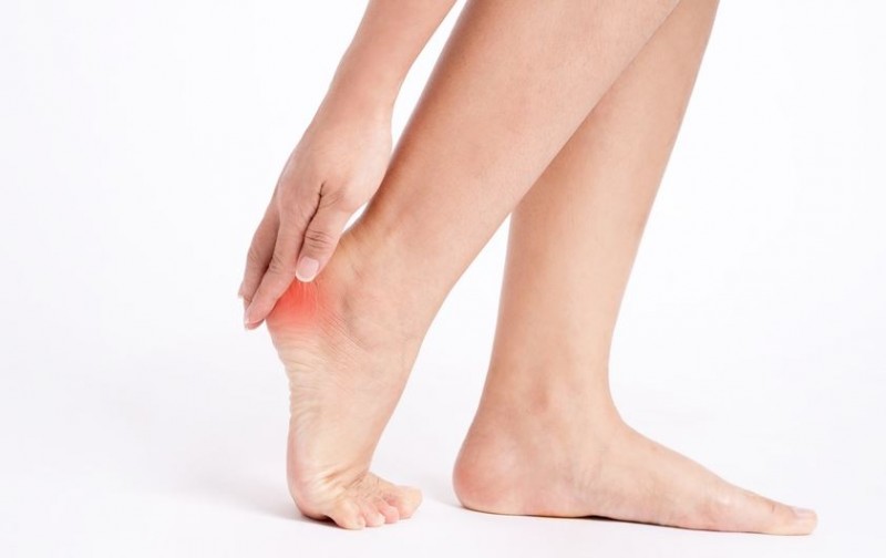 How to Relieve Heel Pain? Try These Effective Home Remedies