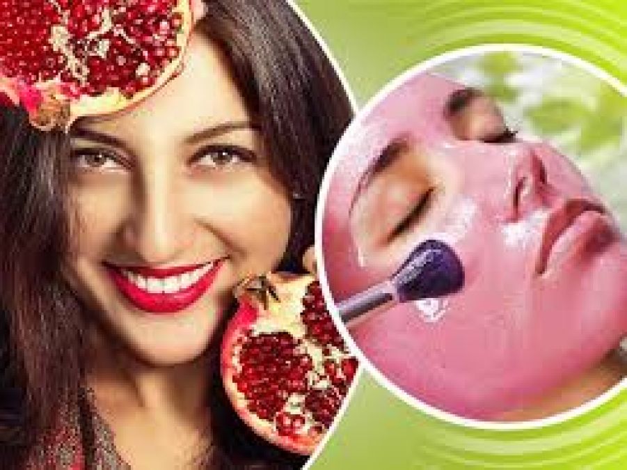 How To Make Pomegranate Toner For Soft, Glowing Skin At Home