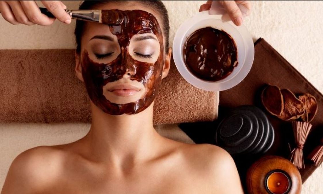 Get Glowing Skin from Yoghurt and Coco Face Mask