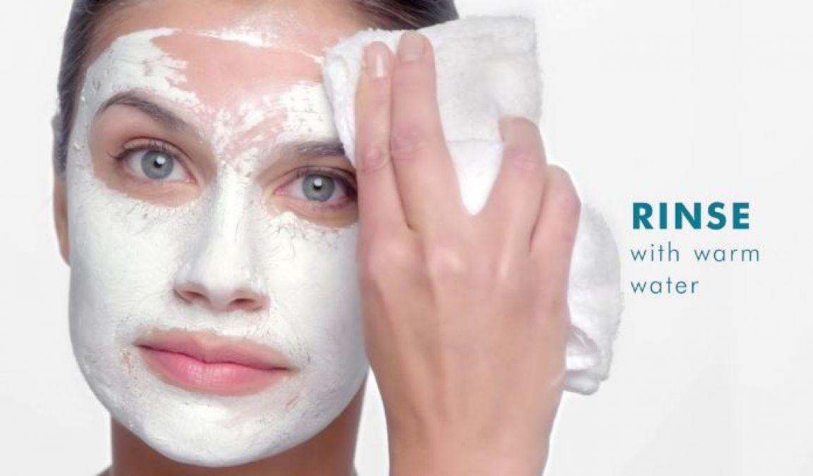 These mistakes while applying face pack can ruin your look