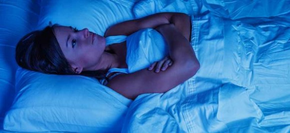 Follow these home remedies to get rid of insomnia