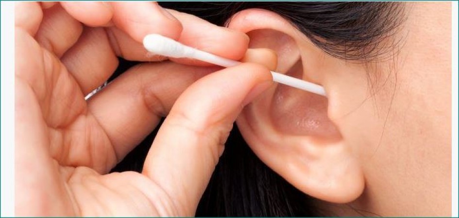 Know home remedies to clean ears