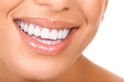 दाँतों पर भी पड़ता है तनाव का नकारात्मक असर