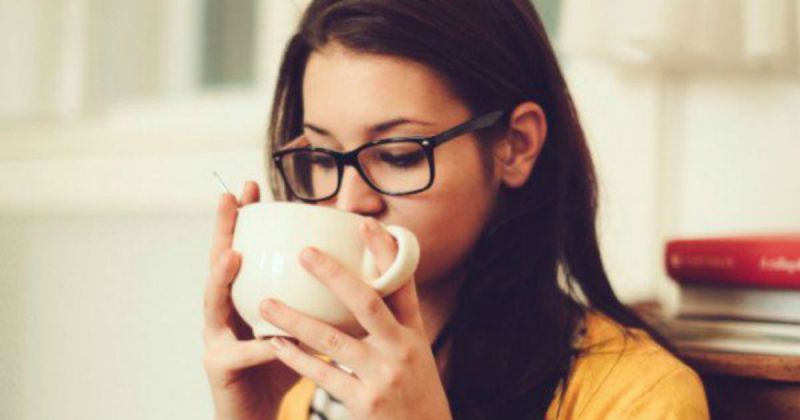 जानिए क्या है सुबह खाली पेट में चाय पीने के नुकसान