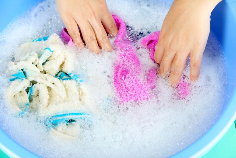 जानिए क्या है कपड़ो को धोने का सही तरीका