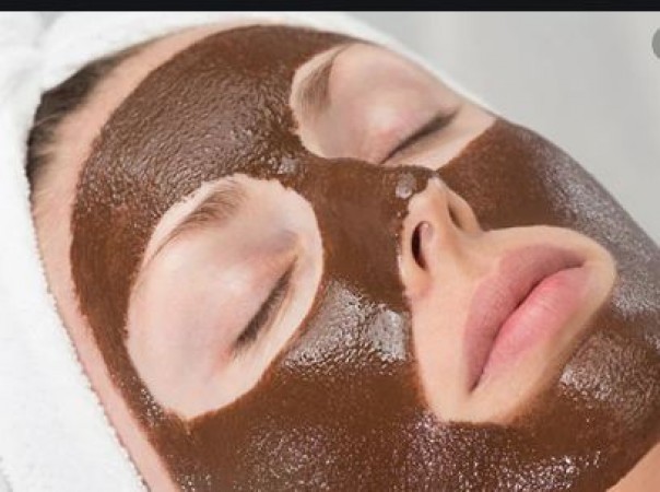 Try these facials at home foe flawless skin