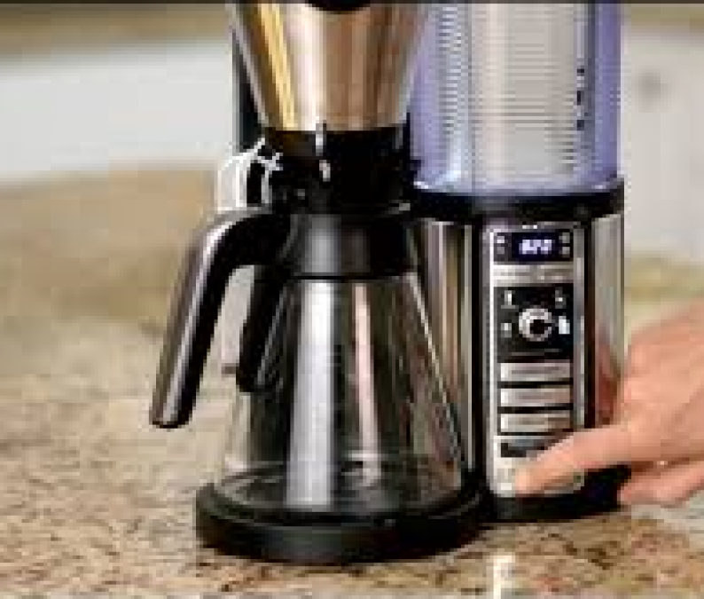Follow these tips to clean the coffee maker