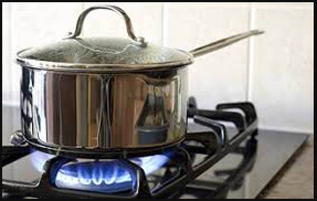 Follow these simple tips to reduce gas consumption while cooking in the kitchen
