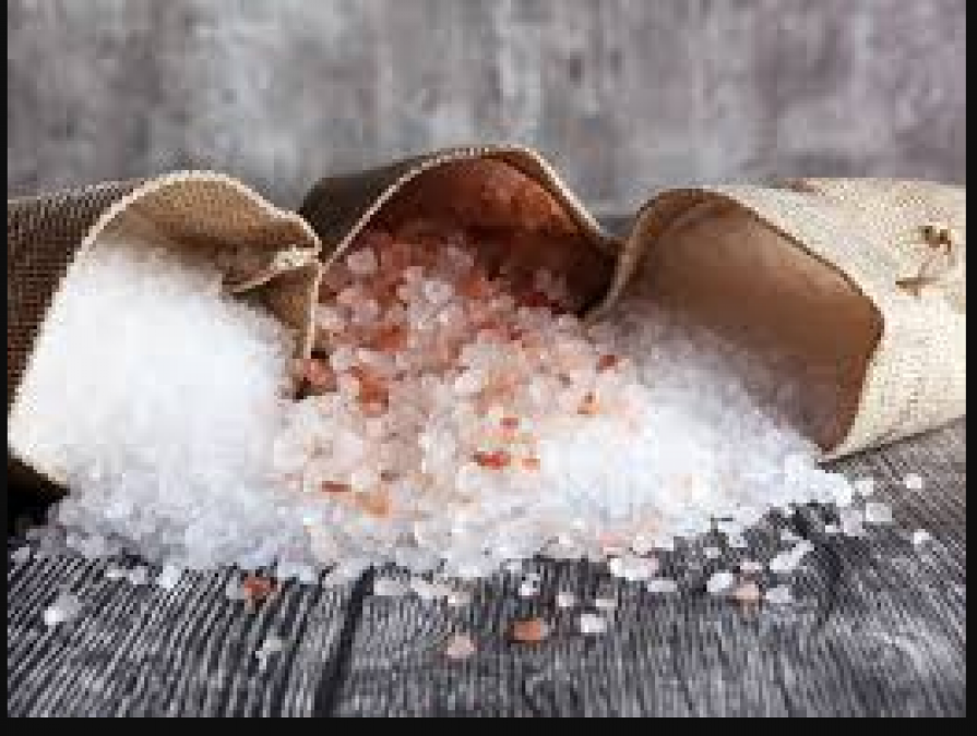 You might not know about these kitchen hacks of salt