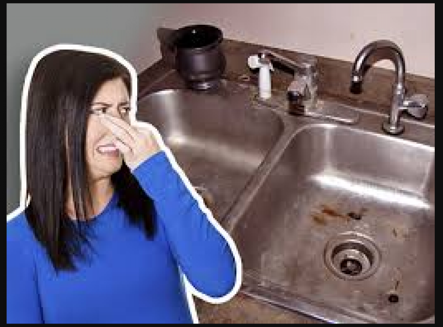 Follow these home remedy to remove stink from the kitchen sink