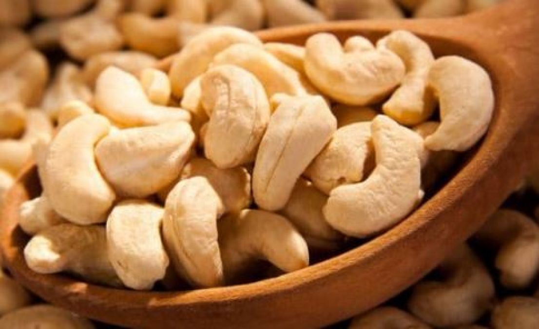 Cashew is beneficial for hair and skin