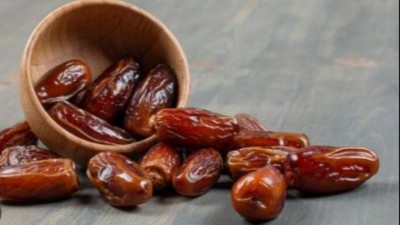 Don’t Throw Away Date Seeds: Use Them Instead!