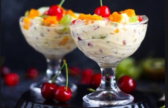 Fruit cream is a cool and tasty dish in summer, prepare like this