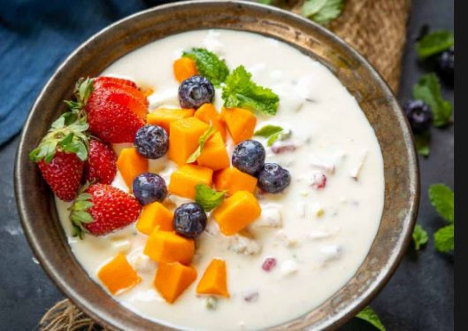 Fruit cream is a cool and tasty dish in summer, prepare like this