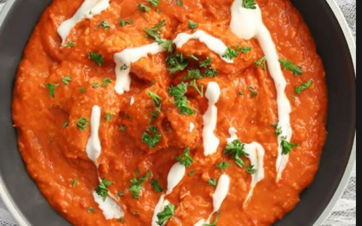 Cook most delicious butter chicken khichdi with this easy method at home