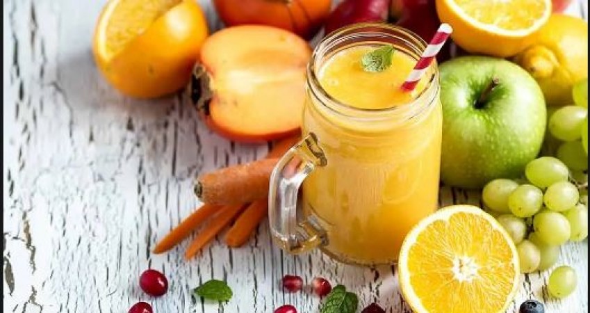 Mix-fruit juice will cool the body in the summer