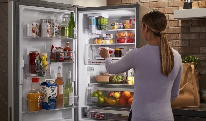 Experts Warn: Refrigerating These Items Can Pose Poisoning Risks