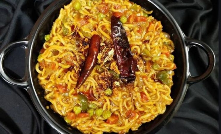 If you make Maggi in this way, the family members will keep licking your fingers