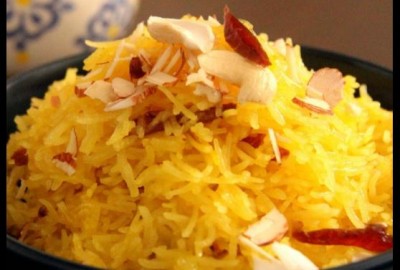 If you are fond of eating sweets, then make sweet rice today