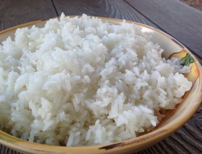 चावल बनाने में आ रही परेशानी तो अपनाये यह उपाए