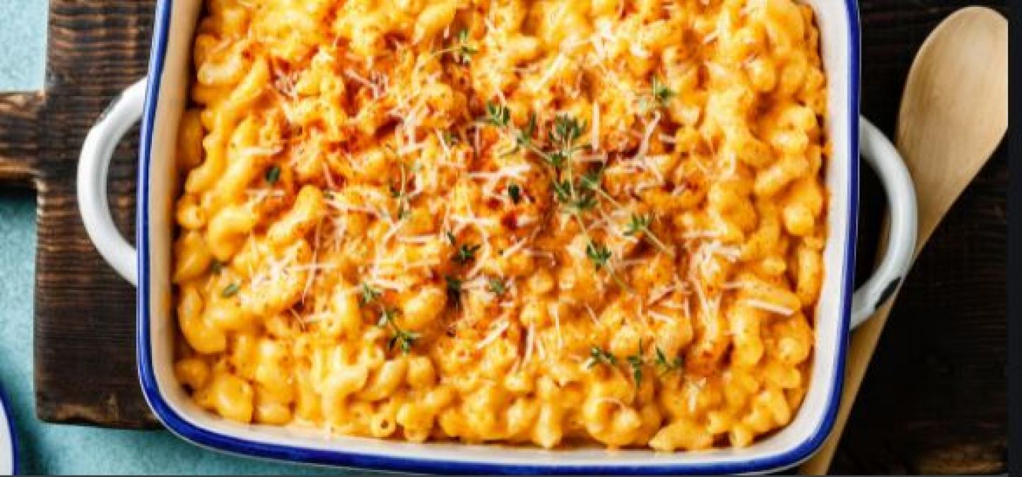 If you are thinking of making something special in your home today, then you can make Cheesy Macaroni