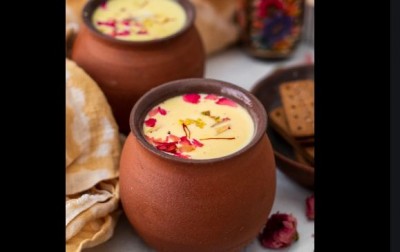 If you are keeping a fast on Mahashivratri, then definitely drink this cannabis Thandai