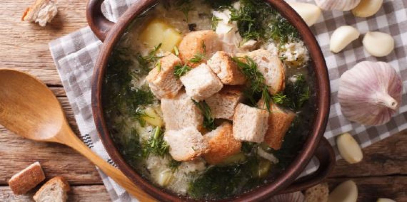If you want to keep yourself fit in winter, then make special garlic soup today
