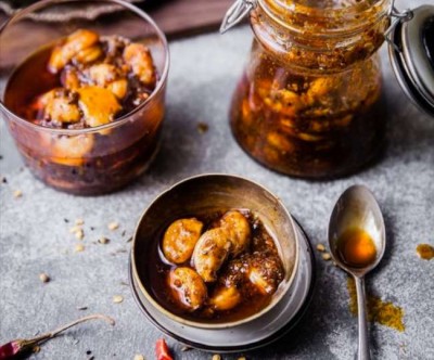 Garlic pickle will change the taste of your food