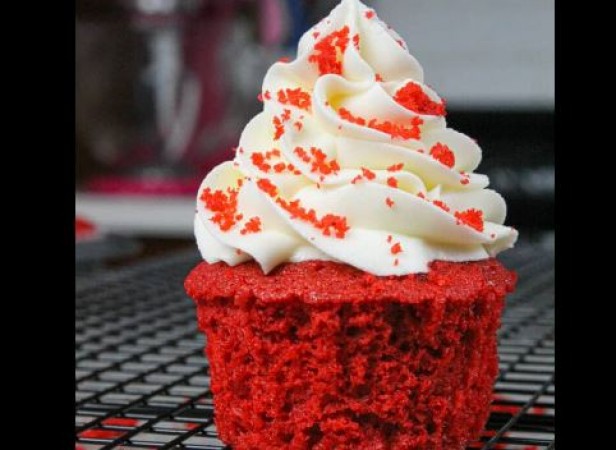 Eggless Red Velvet Cupcakes for Kids
