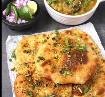 Want to eat something very delicious, then make aloo kulcha