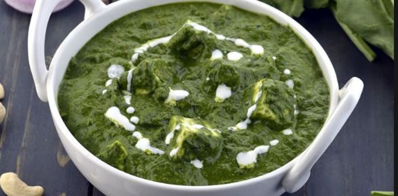 On the day of Holi, make this special palak paneer to feed guests