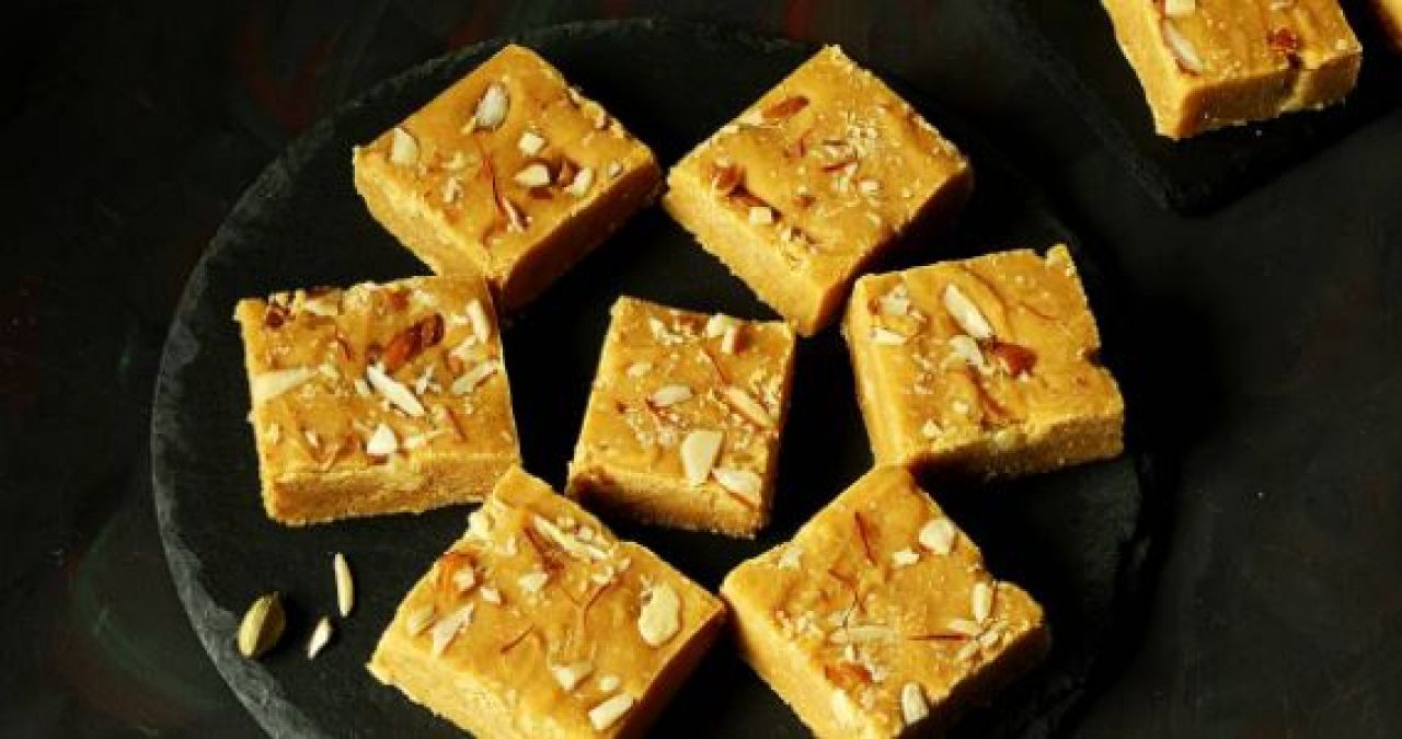 Make Besan Barfi a day before Holi, will be ready instantly