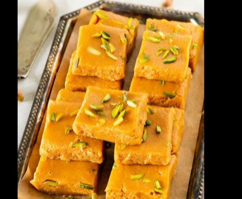 Make Besan Barfi a day before Holi, will be ready instantly