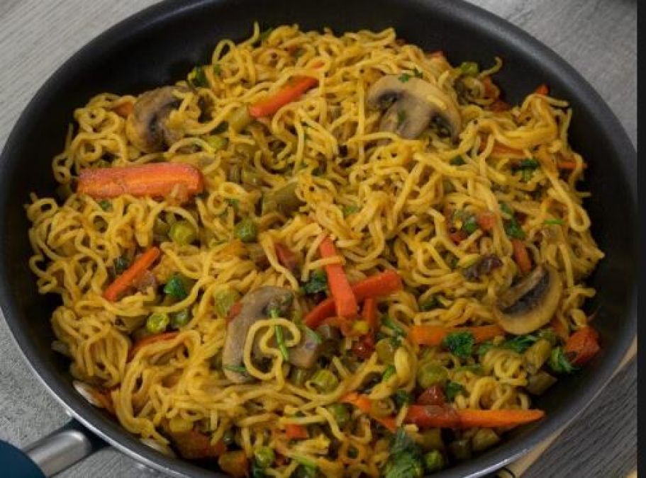 Spicy curry Maggi and Cheesy Maggi are very easy to make, know the recipe