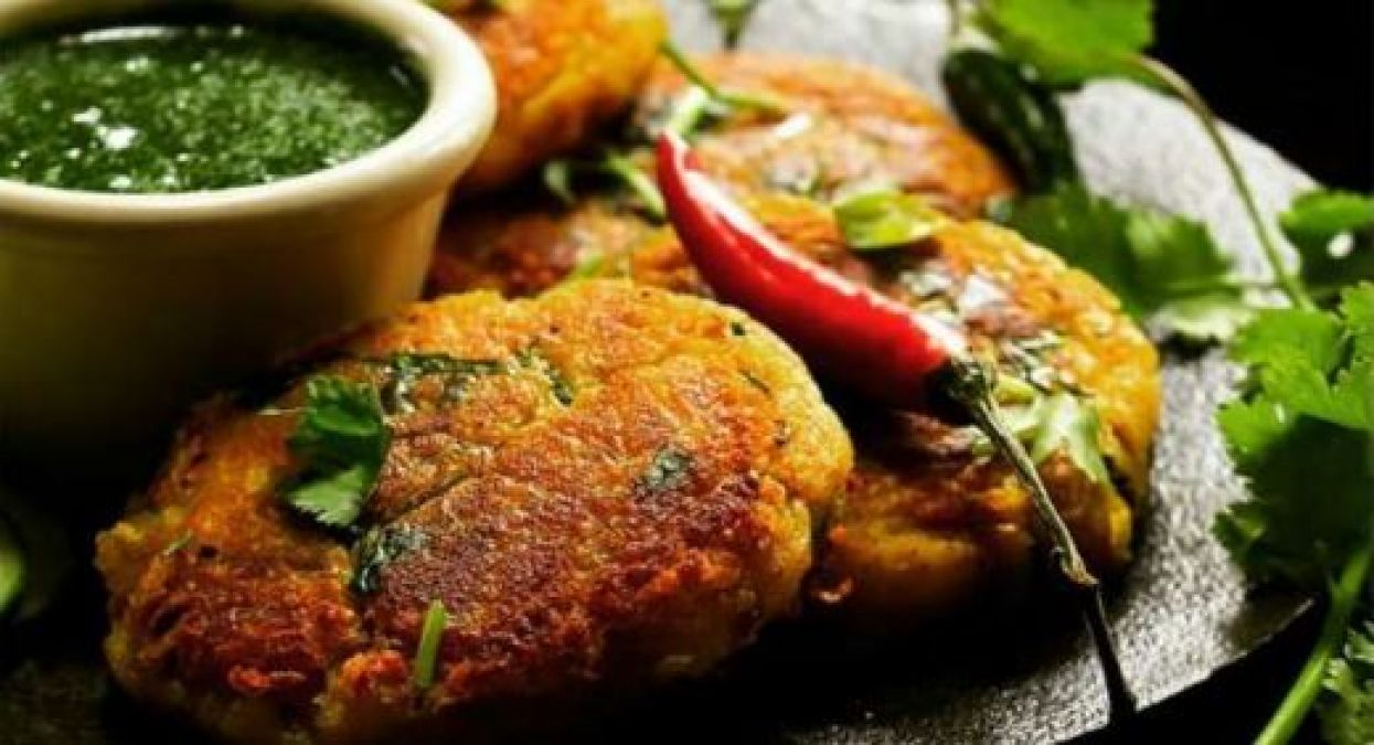 Make delicious and energy-rich oatmeal cutlet for breakfast today