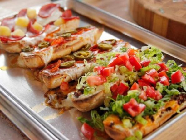 Recipe : जानिए घर पर कैसे बनाएं इटालियन ब्रेड पिज्जा