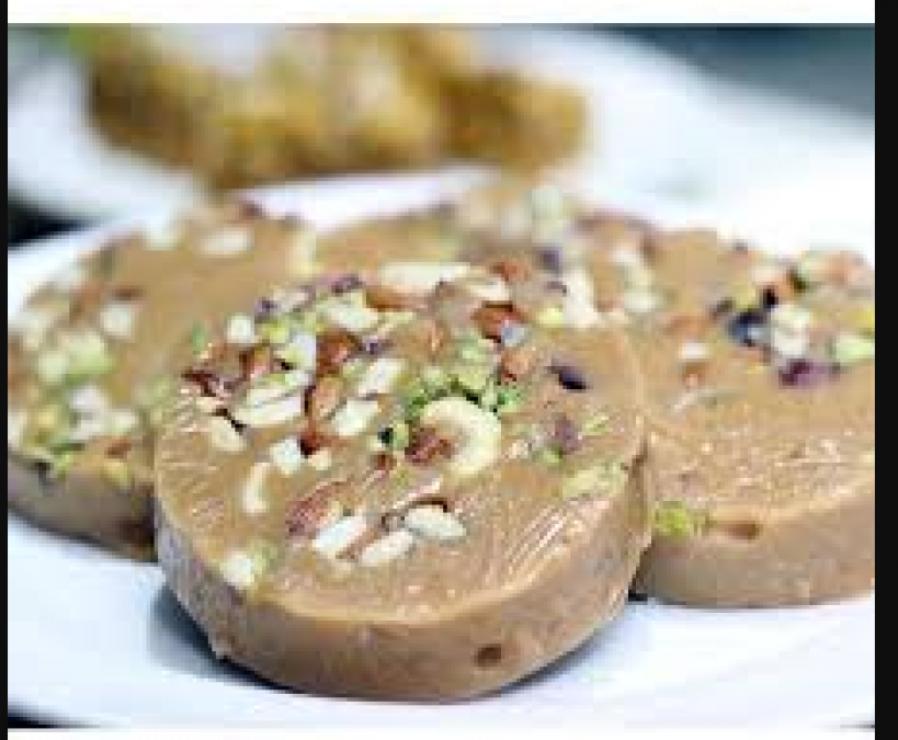 Recipe: Add Sohan Halwa in your menu and enjoy the new taste