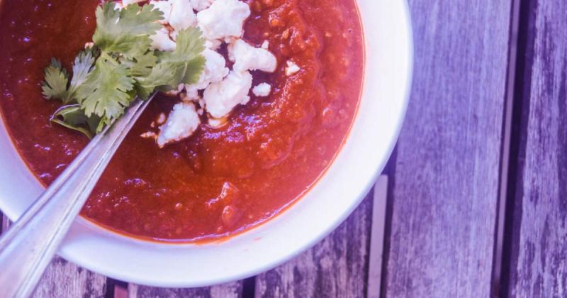 ठण्ड में  लीजिए चंकी  टोमेटो  रेड  पेपर  सूप का मजा