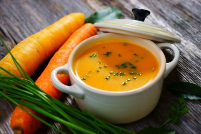 बनाइये टेस्टी एंड हेल्दी गाजर का सूप