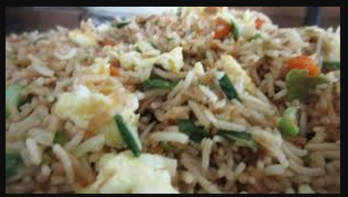 Know the recipe of Egg fried rice