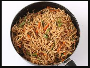 Make tasty veg Hakka noodles recipe!