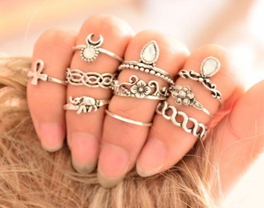 These latest trendy rings can make your hands look beautiful