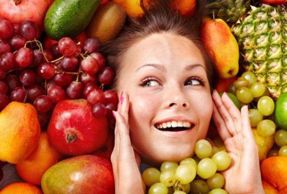 Try This Popular Homemade Fruit Packs To Get Glowing Skin