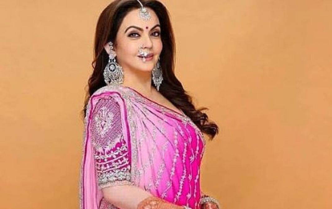 Learn Nath's latest fashion trends from Nita Ambani