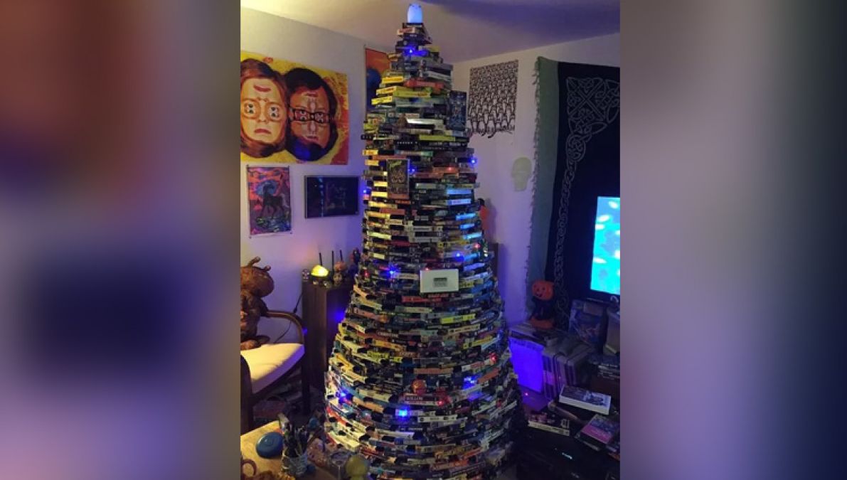 बनाने जा रहे हैं Christmas Tree तो अपनाए ये बेस्ट IDEA