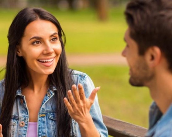 After all, why do single friends give better relationship advice? Discover the major reason