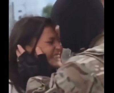 The wives of Ukrainian soldiers crying bitterly, people got emotional after watching the video