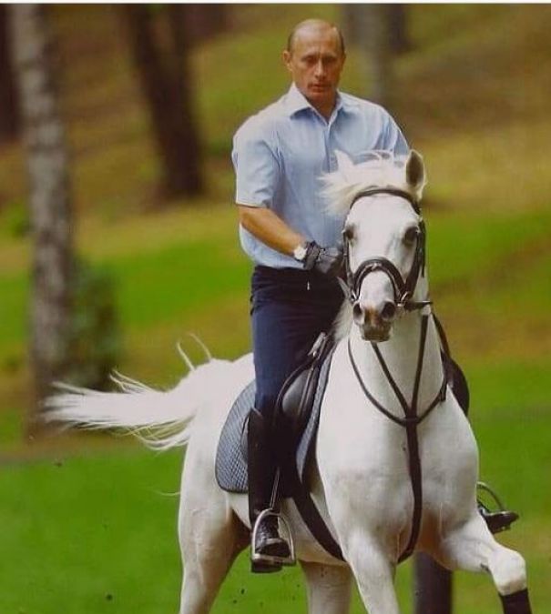 What's the secret of 69-year-old Putin's fitness, also has a hobby of horse riding