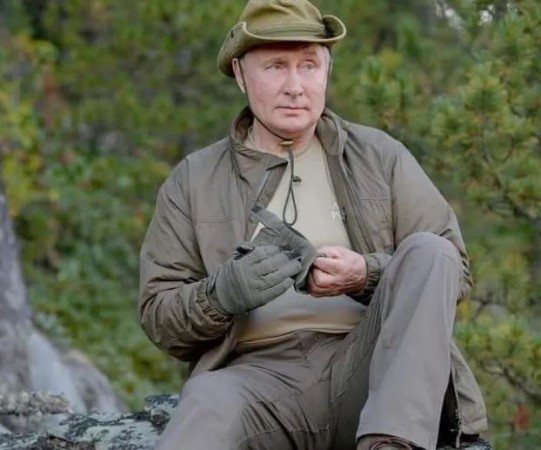 What's the secret of 69-year-old Putin's fitness, also has a hobby of horse riding